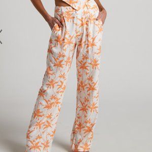 FAYELLA TROUSERS - RELAXED STRAIGHT LEG TROUSERS IN ORANGE PALM